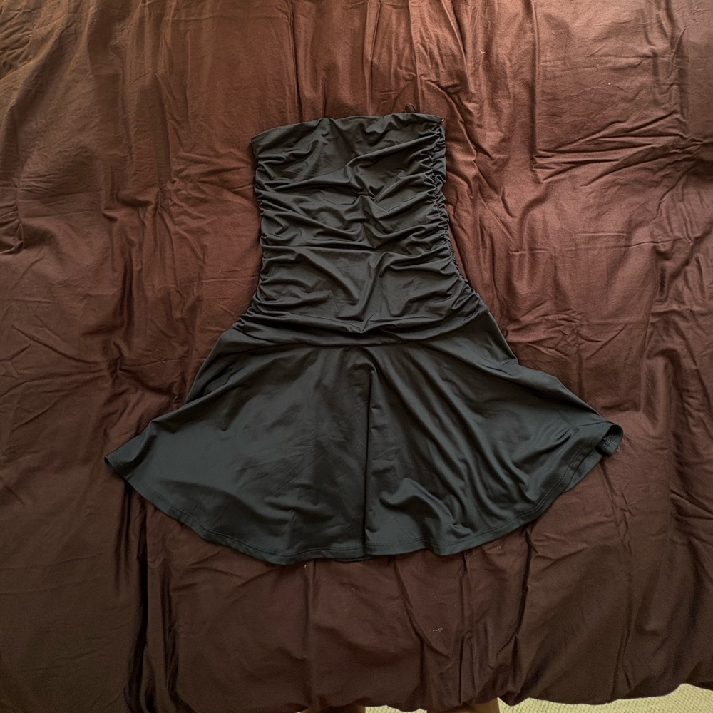 Aritzia Drop Waist Slinky Black Mini Strapless Dress